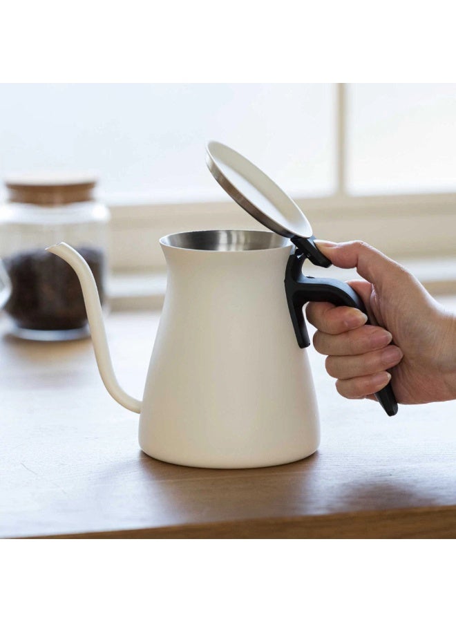 Kinto Pour Over Kettle, 900ml / 30oz, Stainless Steel Gooseneck Coffee Kettle, White - Image 4