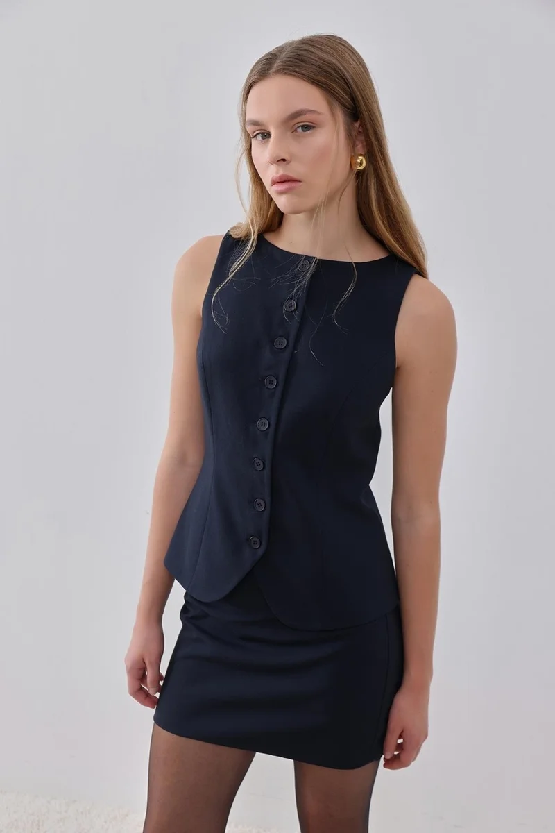 بيسز اوف ميلون Navy Blue Front Buttoned Lined Long Vest
