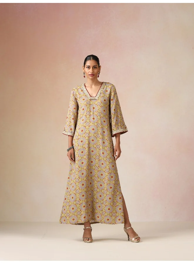 trueBrowns trueBrowns Light Green Lilac Print Viscose Straight Maxi Dress
