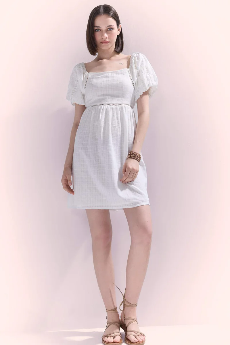 ديفاكتو Square Collar Cotton Mini Dress
