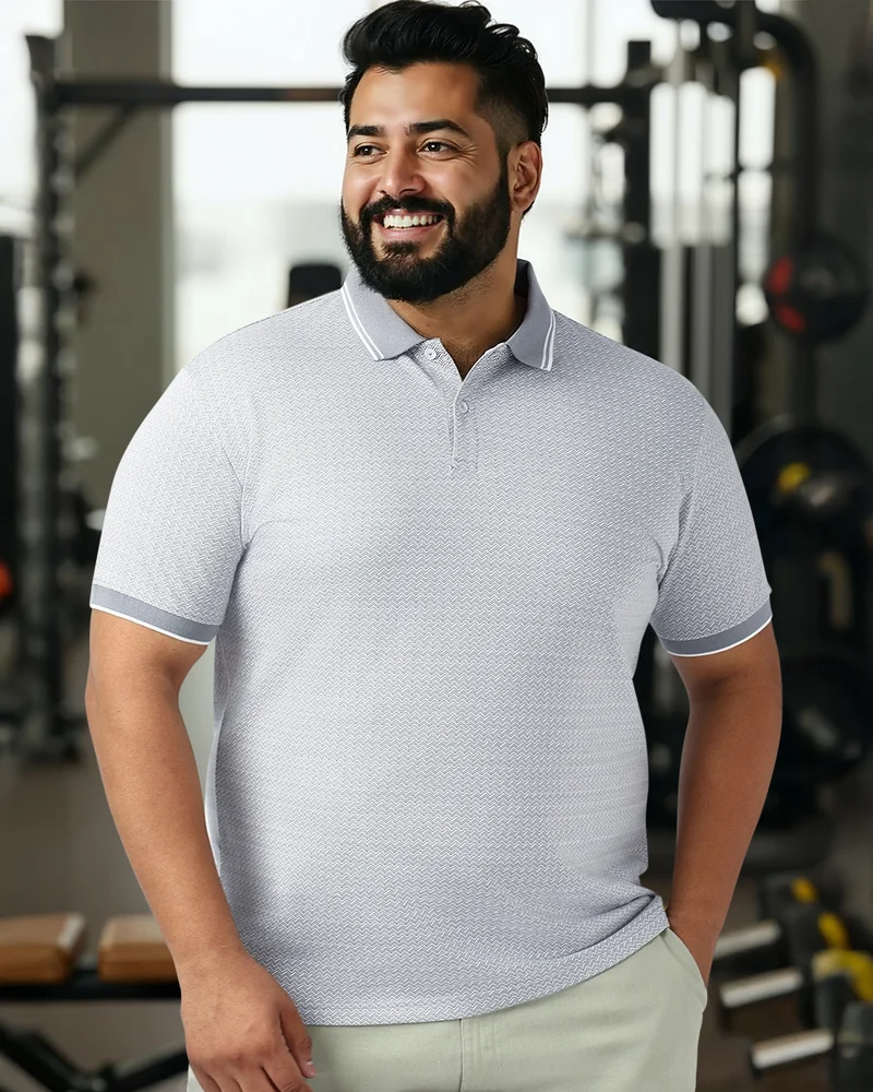 بيواكوف تيشيرت بولو رجالي مقاس كبير بطبعة هندسية دقيقة باللون الرمادي الفاتح