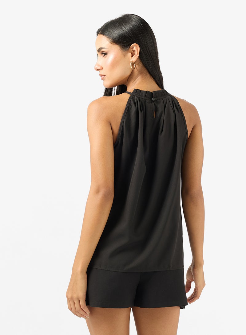 جينجر بلوزة بياقة هالتر وتفاصيل مجمعة - Image 2