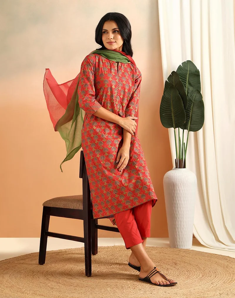 Avni Red Cotton Printed Kurta, Pant & Dupatta Set