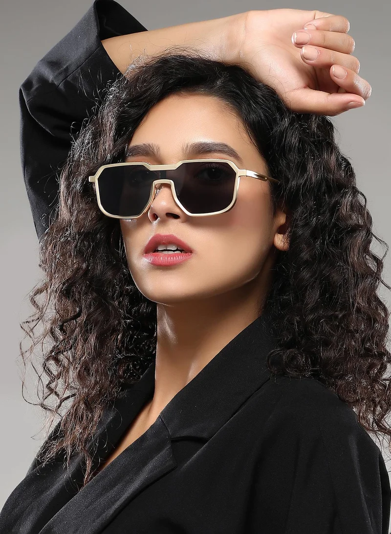 صوص هاوت نظارة شمسية بإطار واي فيرر كامل الحواف مع حماية من الأشعة الشمسية للنساء