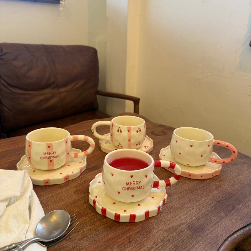 French Ins Retro Christmas Style Hand-Painted Ceramic Coffee Cup And Saucer, High-Looking Afternoon Tea Dessert Saucer - Image 3