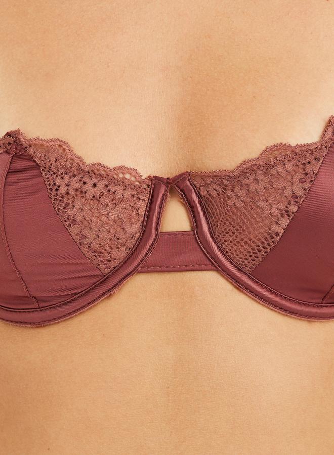 Styli Styli Non-Padded Wired Floral Scallop Edge Lace Balconette Bra with Cut and Sew Panel  - Image 2