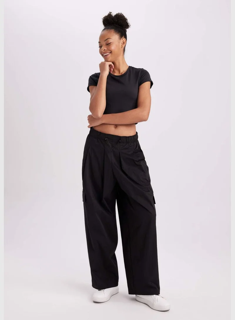 DeFacto Woman Oversize Fit Woven Trousers
