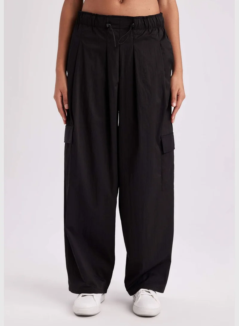 DeFacto Woman Oversize Fit Woven Trousers