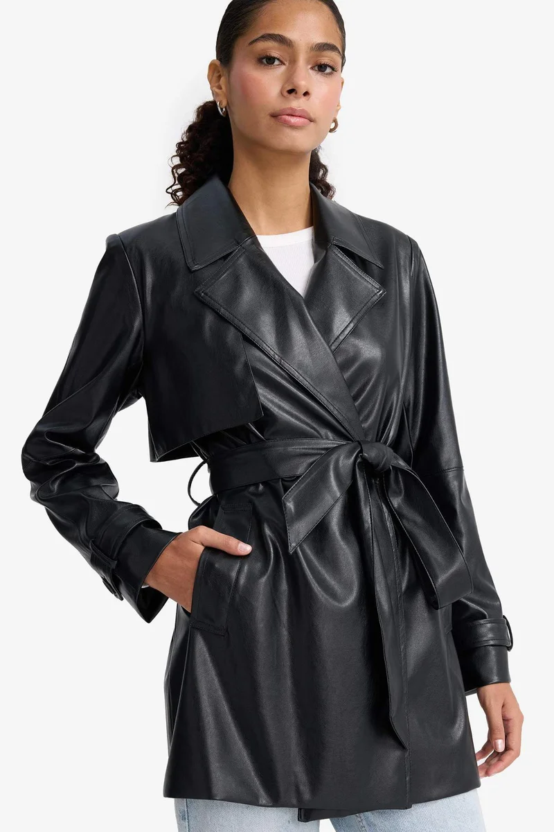 ديفاكتو Regular Fit Faux Leather Trenchcoat