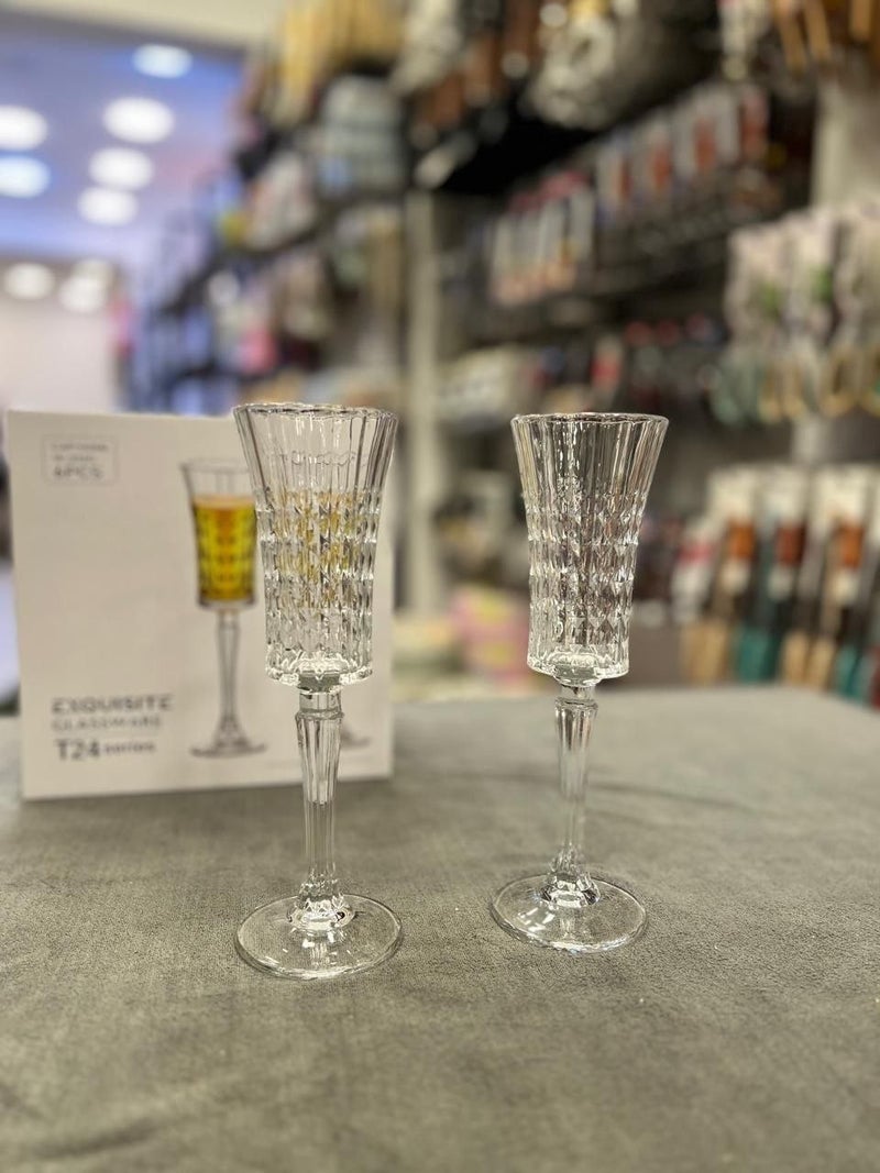Exquisite Flute Design Glassware Set with Geometric Patterns - 6 Pieces - Image 2