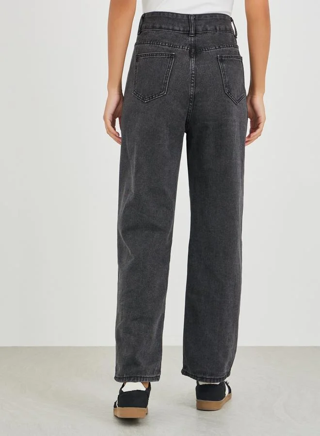 Styli Styli Mid Rise Straight Fit Jeans