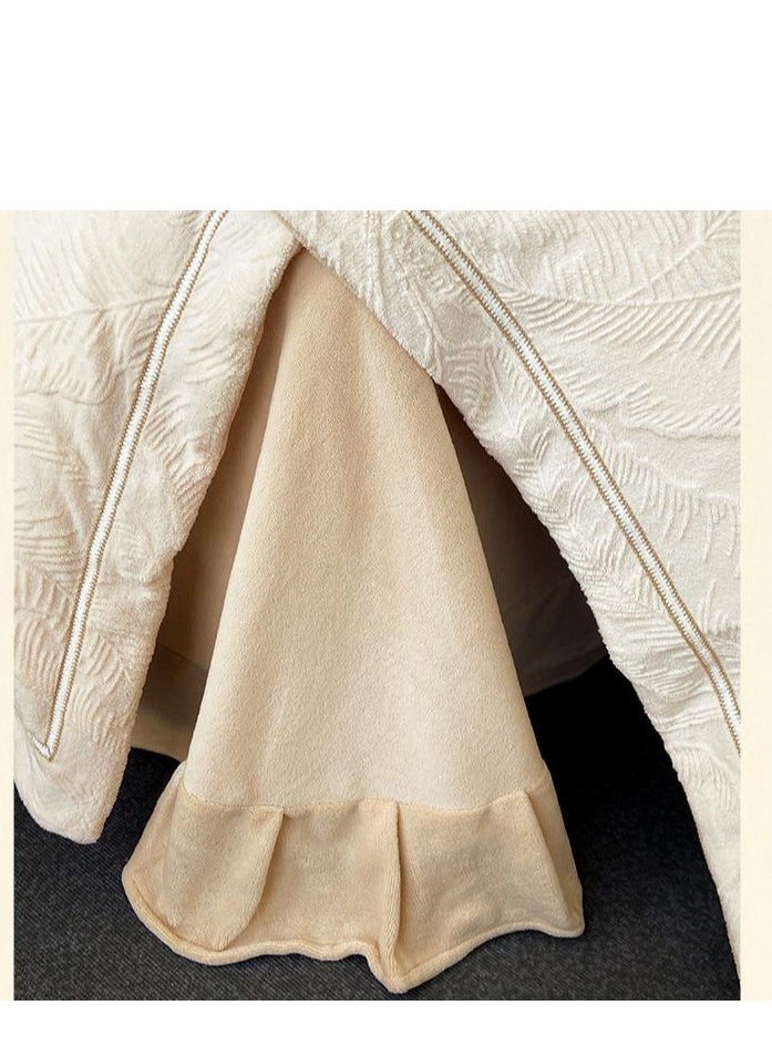 Generic Fitted Sheet Style — ﻿ Carved Velvet Cloth Embroidered Wide Edge Milk Velvet Four Piece Bedding Set  - Image 2