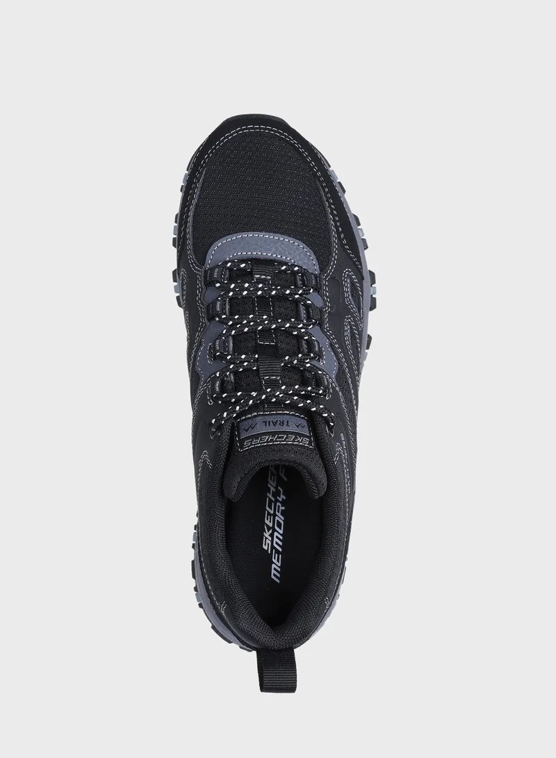 SKECHERS Hillcrest