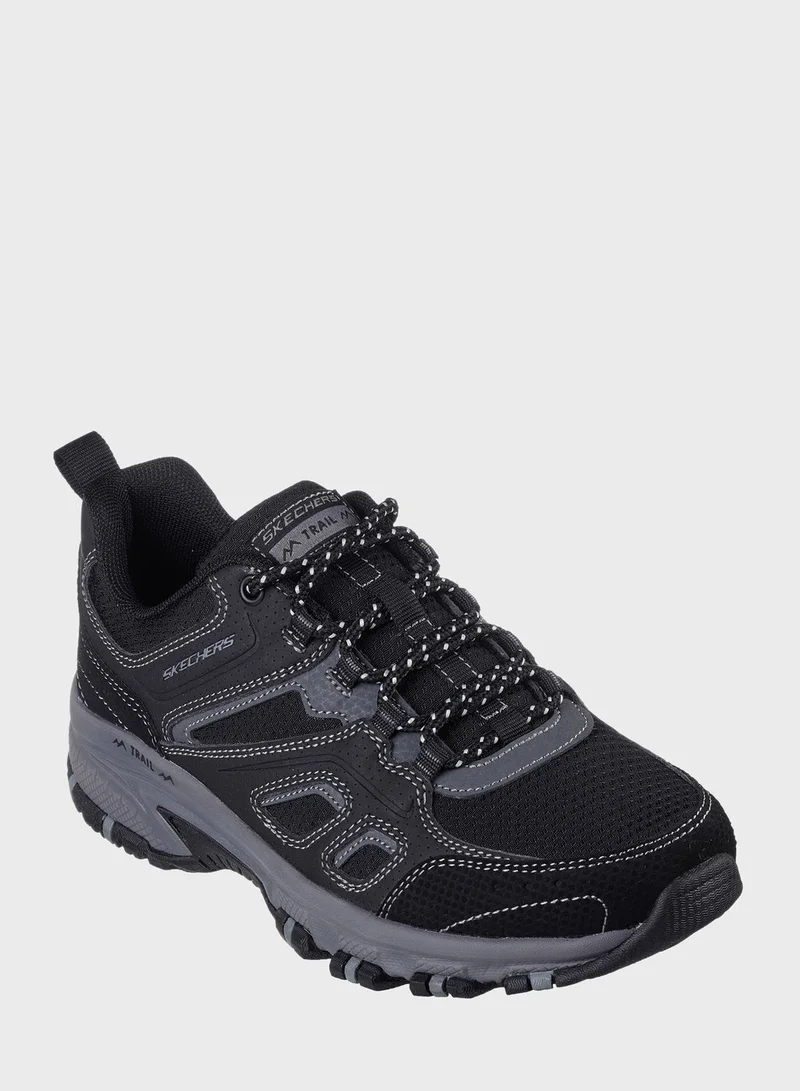 SKECHERS Hillcrest