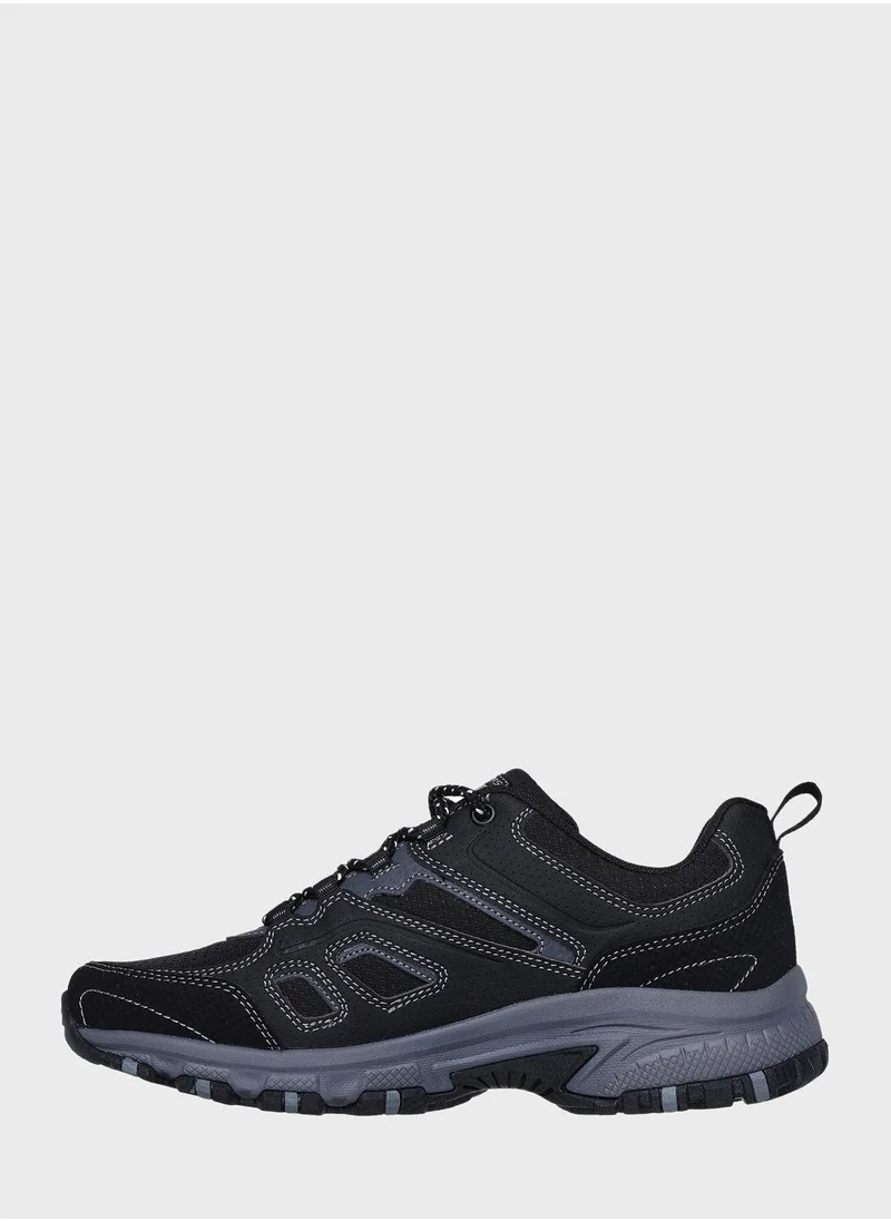 SKECHERS Hillcrest