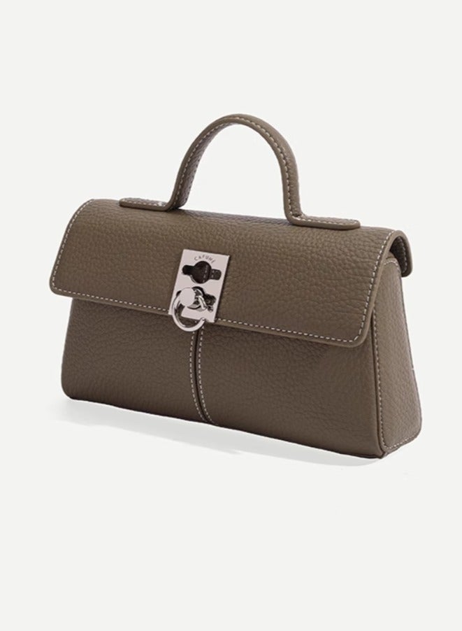 CF Classic Medium Tote Crossbody Bag - Image 2