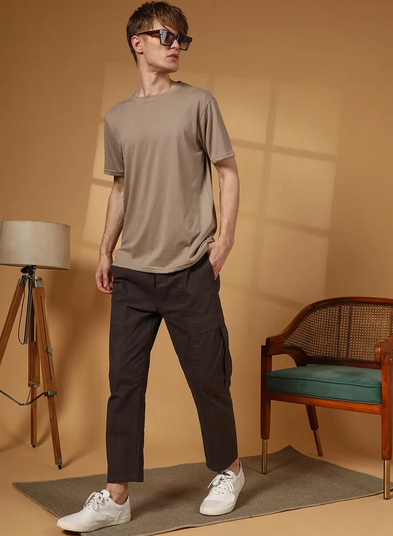 CAHOOT  Men's Cloud Grey Solid Regular T-Shirt for Men | Best Price UAE