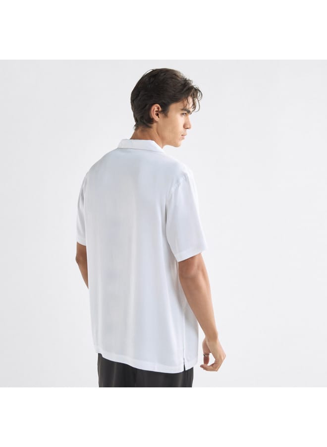 سبلاش فيڤ قميص بقصة عادية وأكمام قصيرة وياقة كامب وطبعات - Image 3