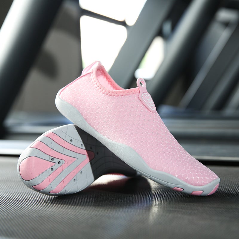 Summer and Autumn New plus size Mens and Womens Wading Shoes Outdoor Couples Beach Shoes Tracing Shoes Thick Sole Water Shoes Lazy Shoes 668 pink