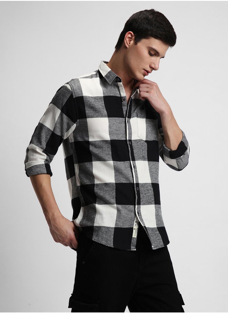 Dennis Lingo Slim Fit White 100% Cotton Checked Shirt for Men - Spread Collar, Full Sleeves, Casual  - Image 3