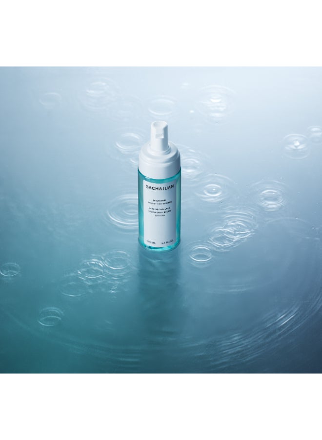 SACHAJUAN Ocean Mist Volumizing Hair Mousse - Builds Body & Creates Natural-Looking Waves with a Flexible Hold & Matte Finish (150 ml) - Image 2