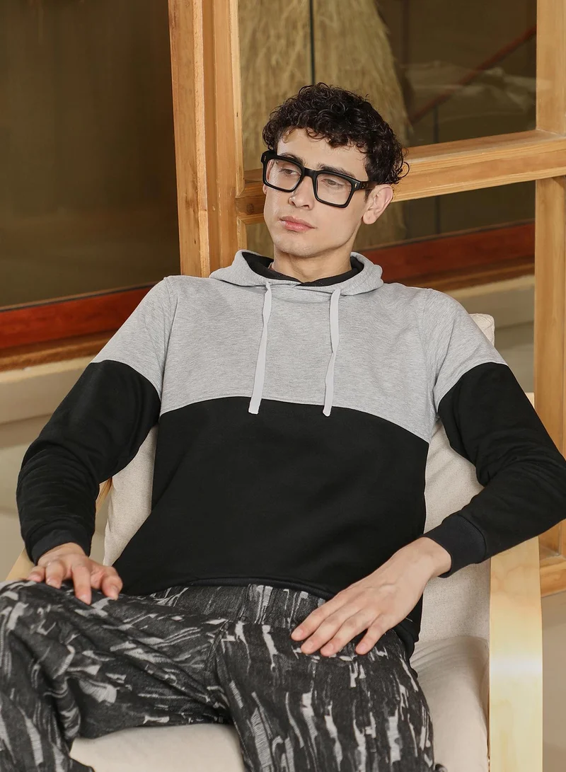 كامبوس سوترا Men's Block Pullover Hoodie | Hooded Neck , Long Ribbed Cuff Sleeves , Pull On Closure , Ribbed-Straight Hem | Colourblock Knitted Plain For Casual & Daily | Coin Grey & Onyx Black