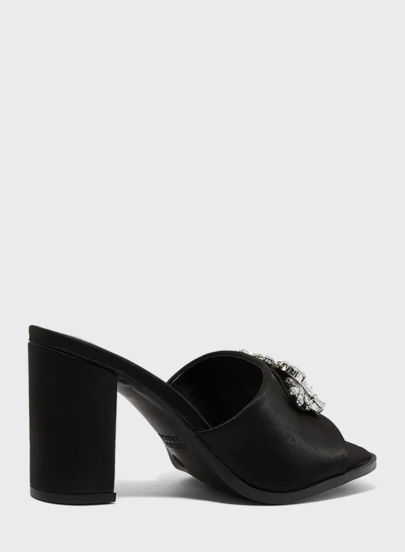 Jenny Fairy@ CCC Block Heel Sandals