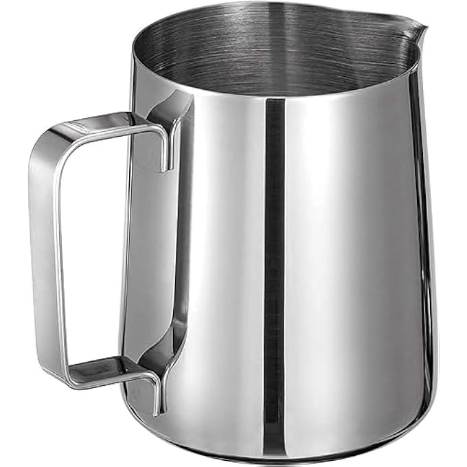 سكاي تاتش إبريق رغوة الحليب من الفولاذ المقاوم للصدأ سعة 350 مل، قياسات على كلا الجانبين من الداخل بالإضافة إلى قطعة قماش من الألياف الدقيقة مثالية لآلات الإسبريسو وخفاقات الحليب وفن لاتيه باللون الفضي - Image 2