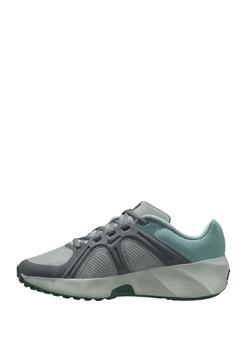 Nike Youth City Response Bg