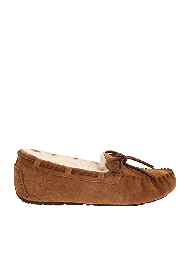 UGG Kid's Dakota Slippers - chestnut, big kid's 2 - Image 1