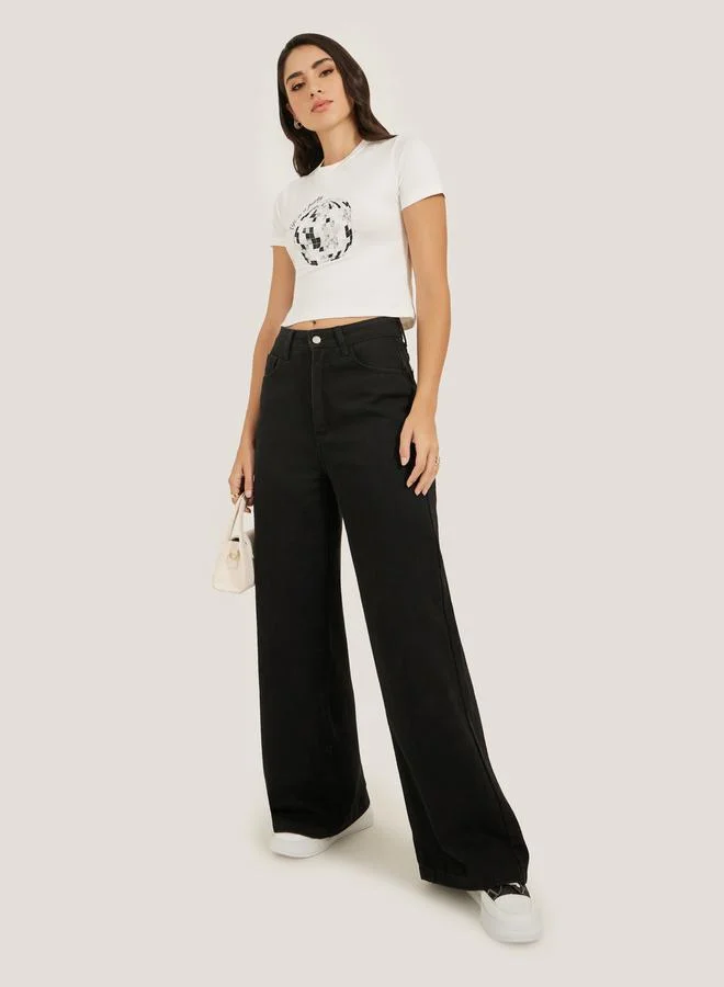 Styli Graphic Print Round Neck Fitted Crop T-Shirt