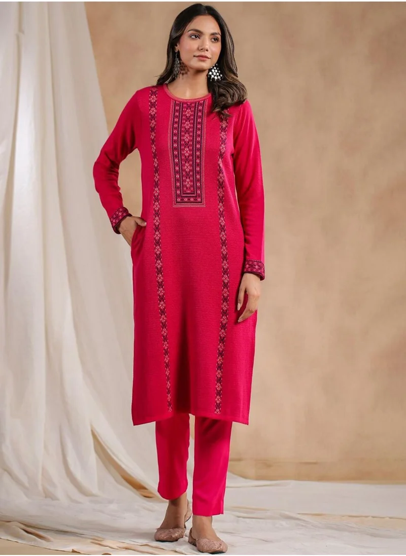 آي شين Women's Pink Polyester Blend Embellished Tunic Straight Fit Kurta