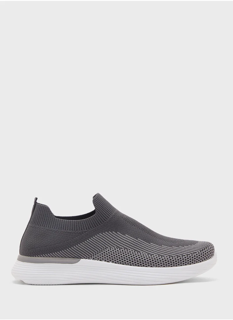 سفنتي فايف Knitted Casual Slip Ons