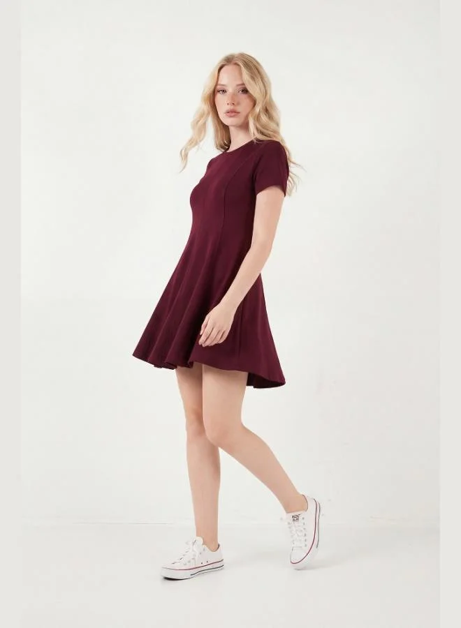 ليلا Lela Regular Fit Crew Neck Pleated Mini Dress Women's Dress 5866342