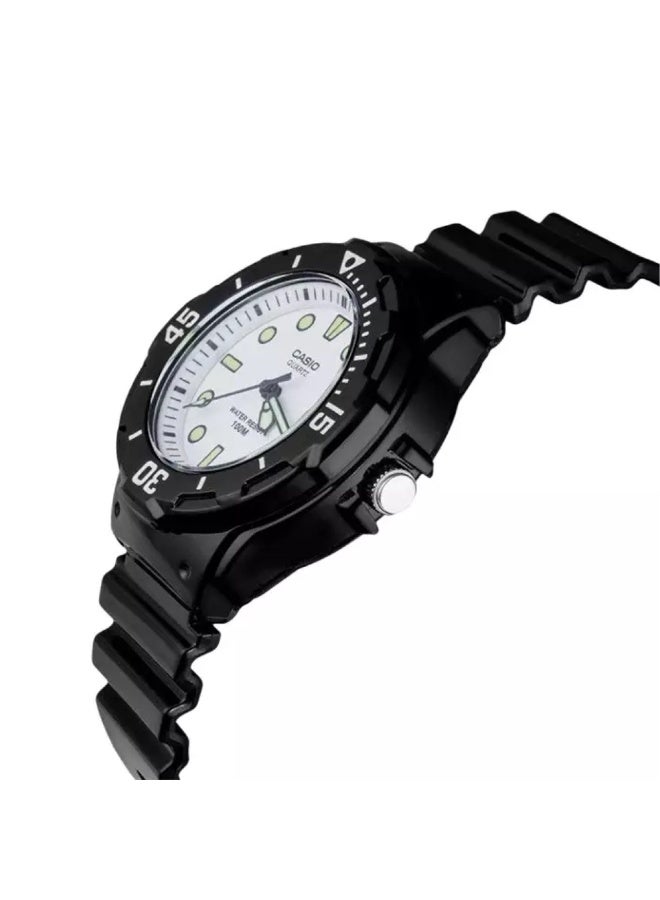 Casio Women's Analog Casual Watch LRW-200H-7E1VDF - Image 2