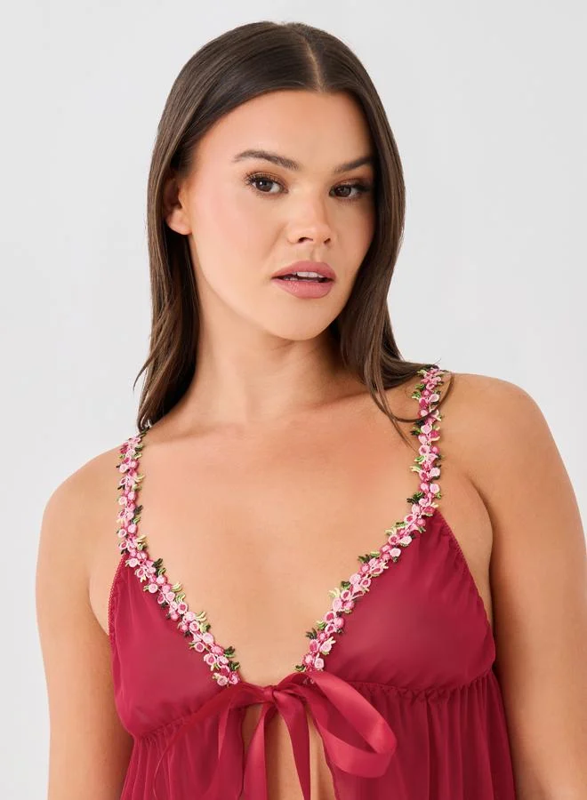 Styli Styli Floral Lace Edge Detail Front Open Babydoll with Briefs
