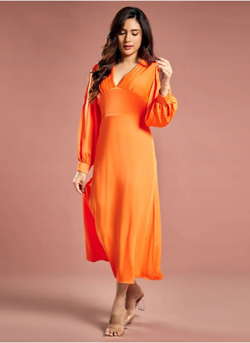 Zigzag Longe Sleeve Plunge Satin Shift Dress