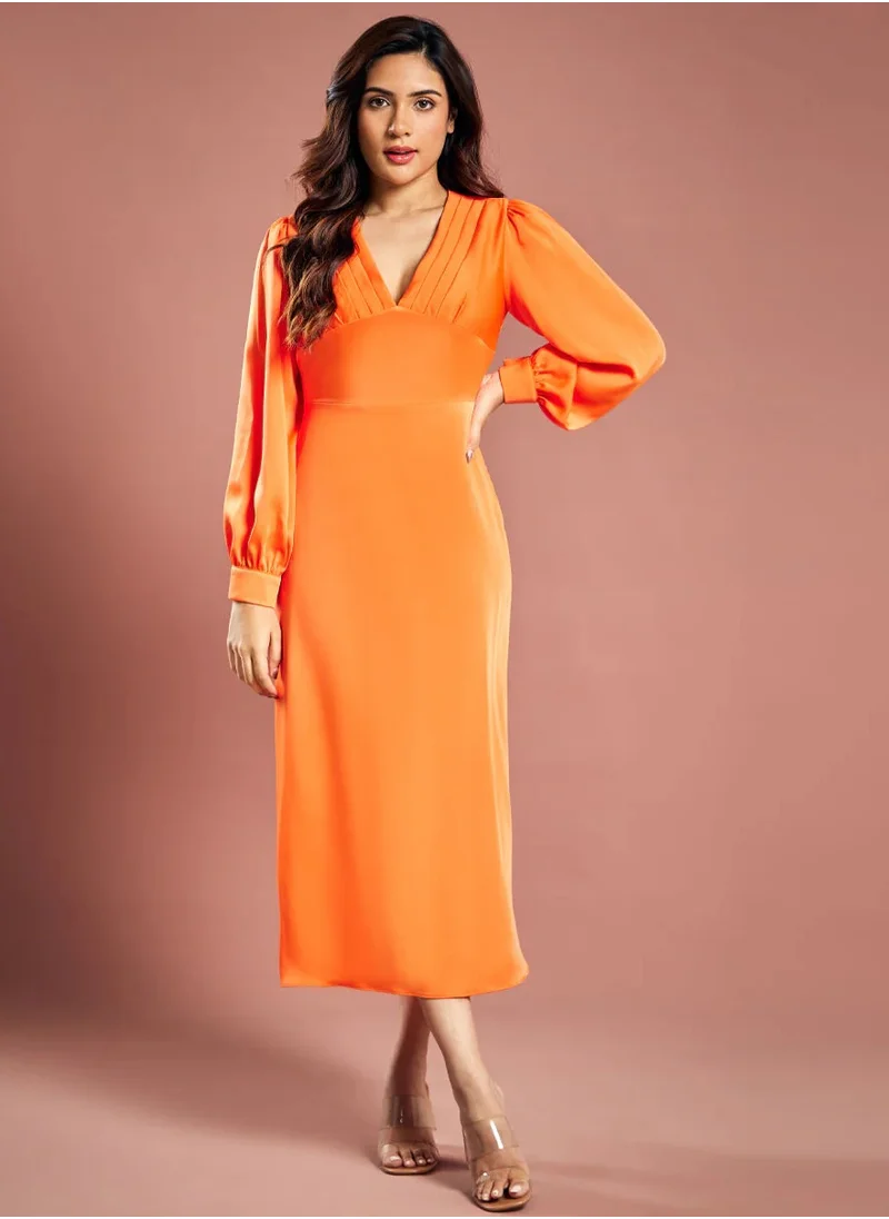 Zigzag Longe Sleeve Plunge Satin Shift Dress