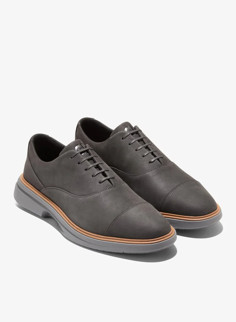 COLE HAAN Men's ØriginalGrand CitySpectre Cap Toe Oxfords