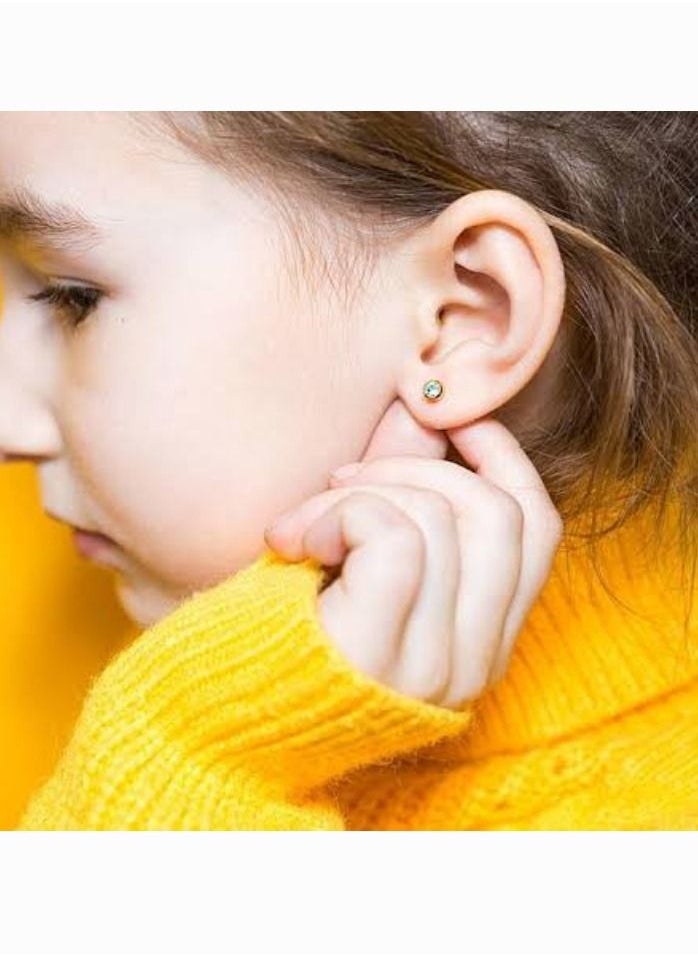 GoodBuy - Set of three sterelized medical small earings piercing for girls and babies - Image 1