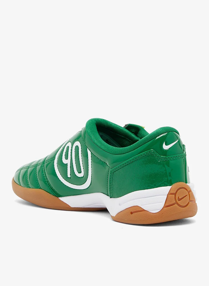 Nike T90