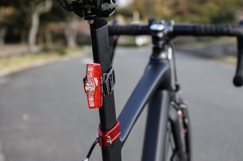 CatEye ViZ150 USB Rechargeable Daytime Safety Light - Image 4