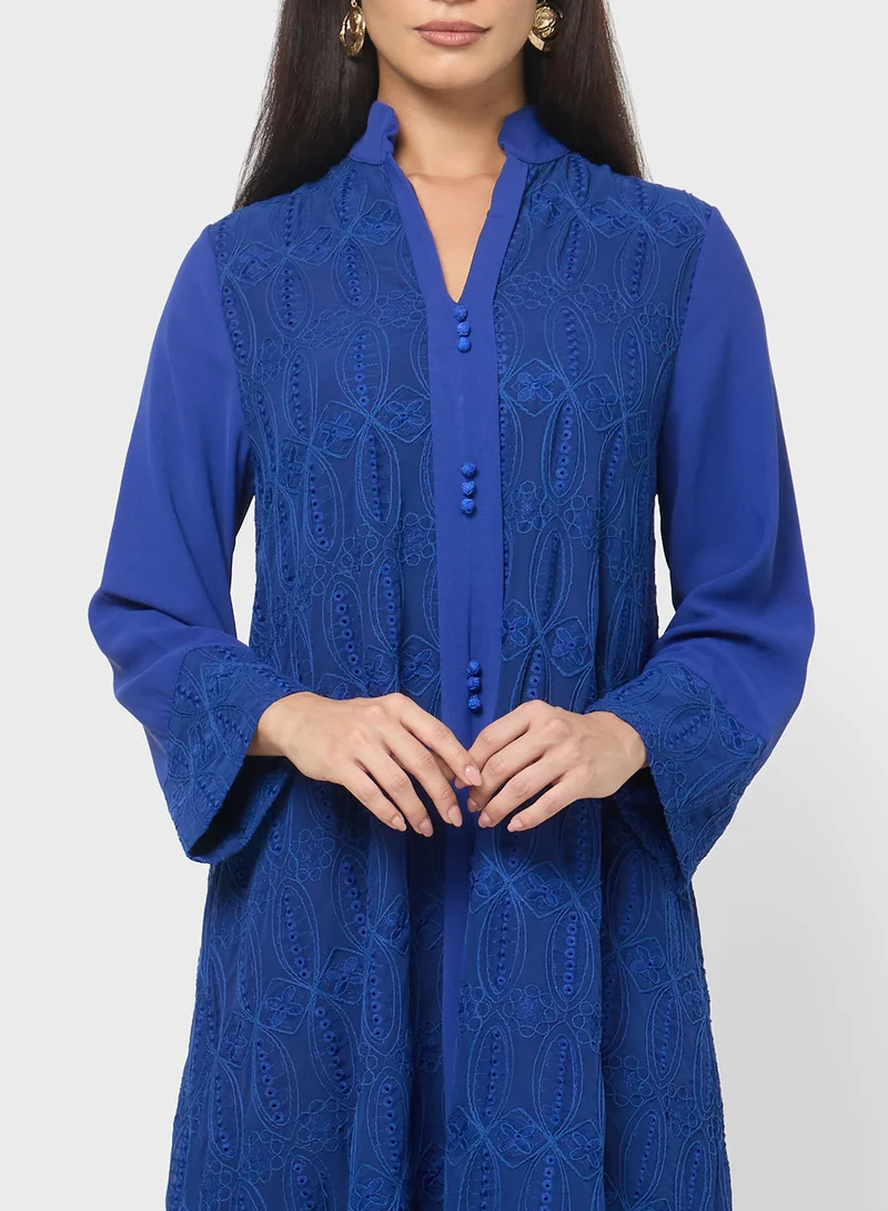 Khizana Embroidered Jalabiya