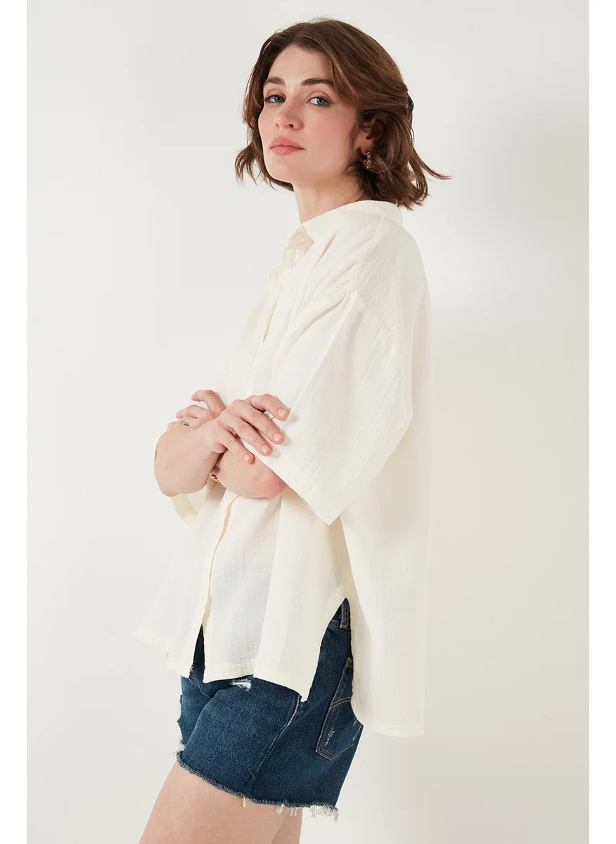 Lela Cotton Regular Fit Slit Short Sleeve Shirt Women's Shirt CF25S166965