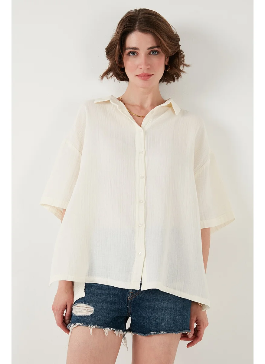 Lela Cotton Regular Fit Slit Short Sleeve Shirt Women's Shirt CF25S166965