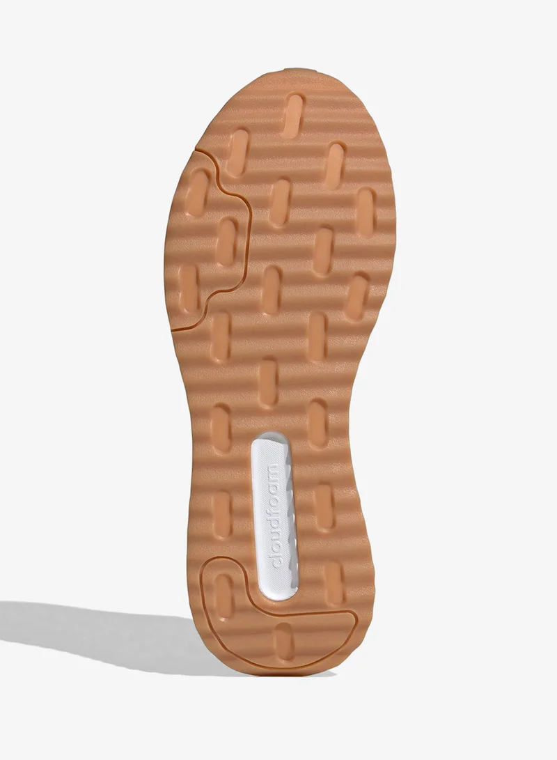 اديداس إكسبلورباث