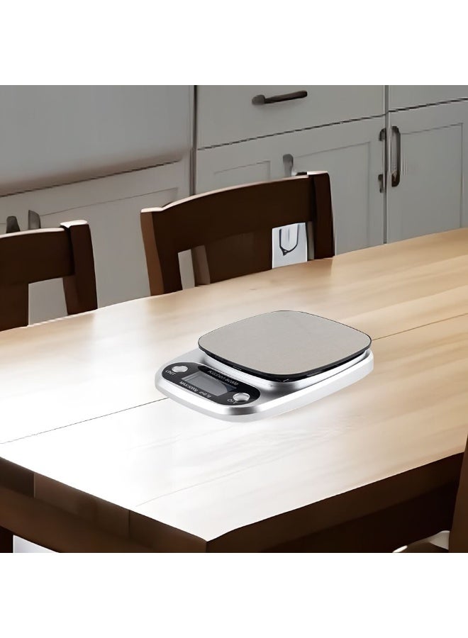 DANUBE HOME Chef'S Delight Kitchen Scale 5Kg Capacity Digital Display Accurate Measurement Compact Easy To Use For Cooking And Baking Stainless Steel Design 21X16X2.8 Cm - Image 2