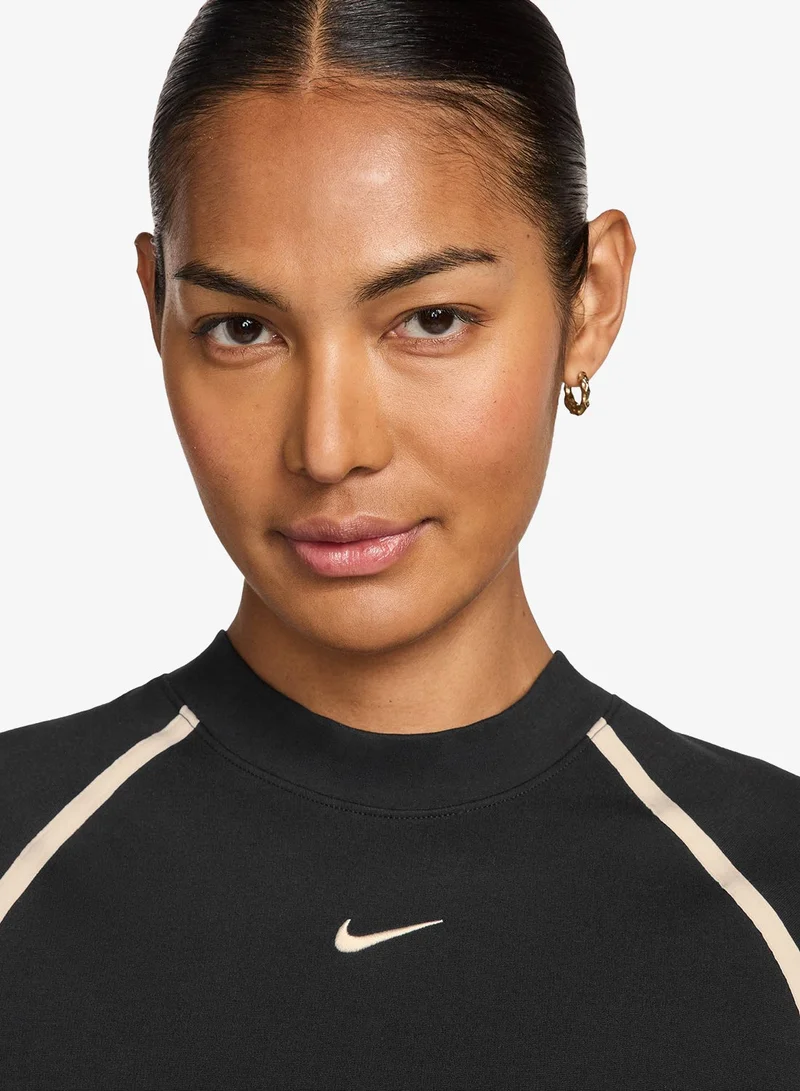 Nike BLACK/BLACK/CHALK/(CHALK) Nsw Street Bold Cropped Bodysuit for Women | Best Price UAE