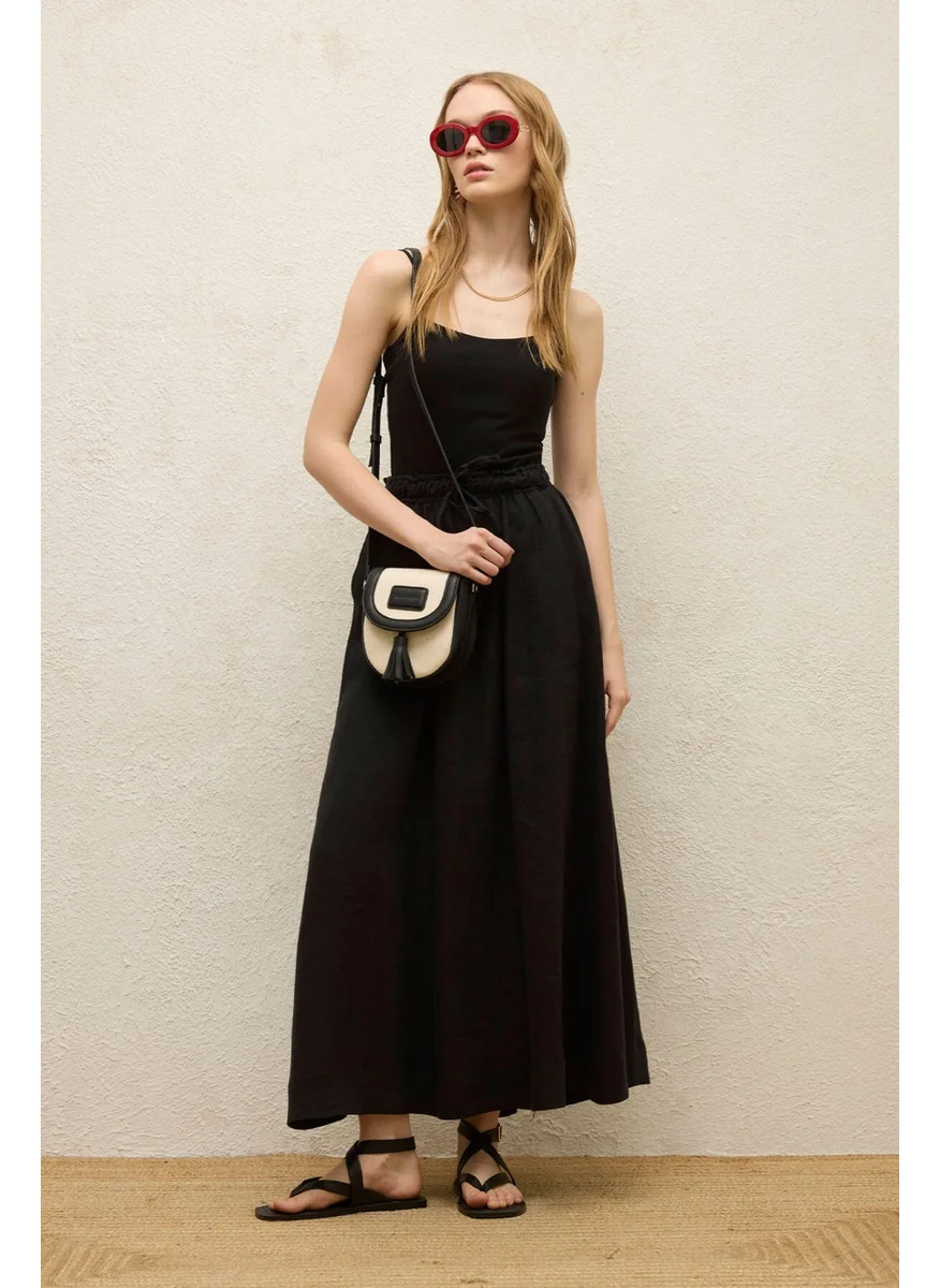 Manuka Loose Cut Linen Skirt Black