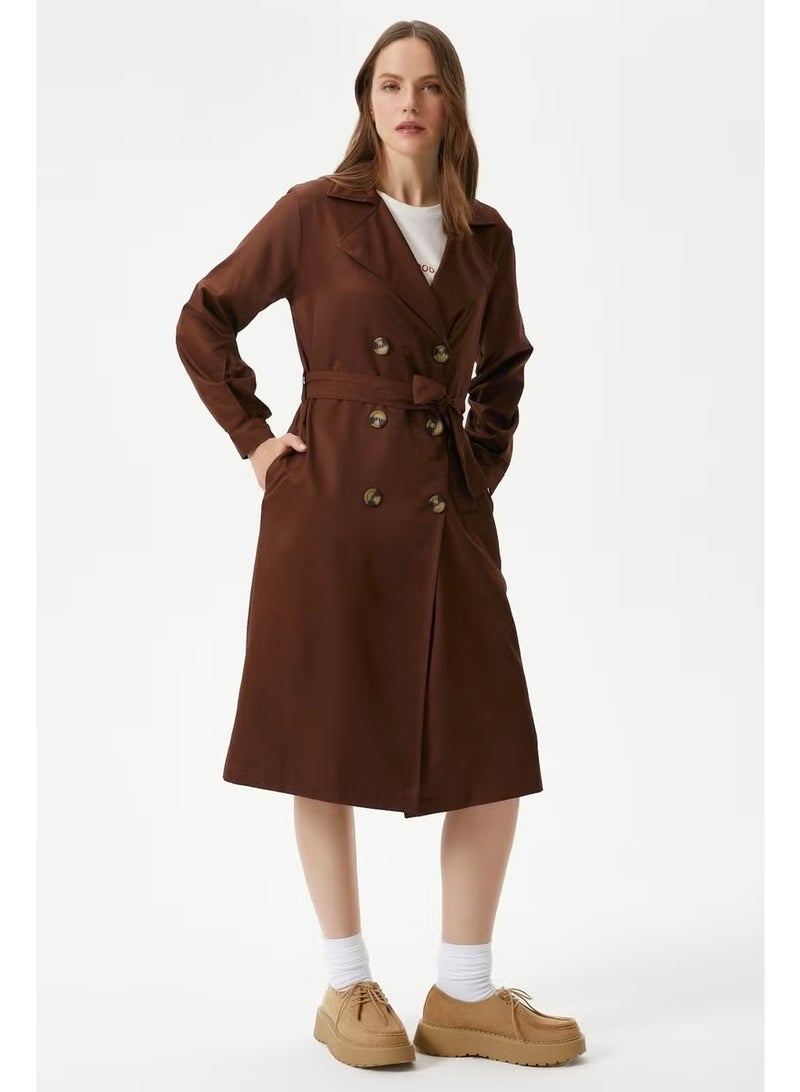 Ritnice Women's Light Seasonal Brown Trench Coat - Image 5